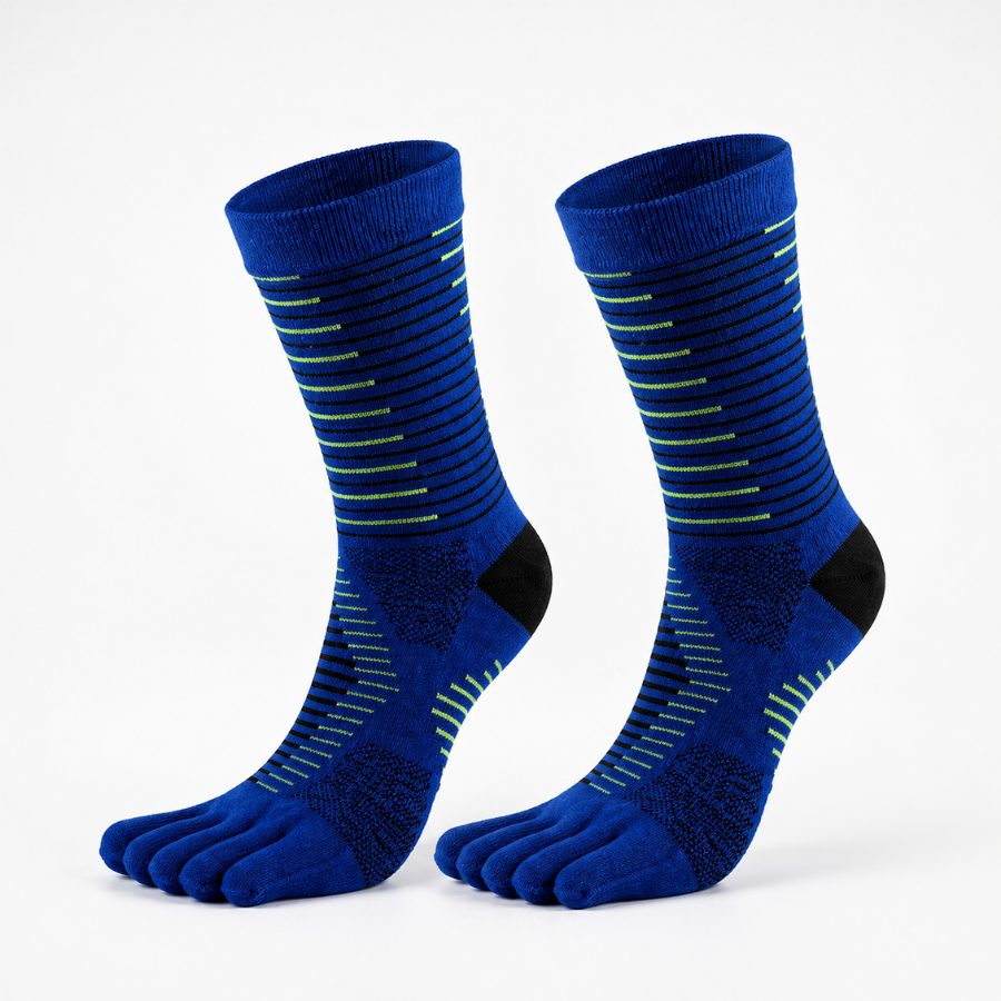 RUNNR CoolMax five-toe running socks in blue